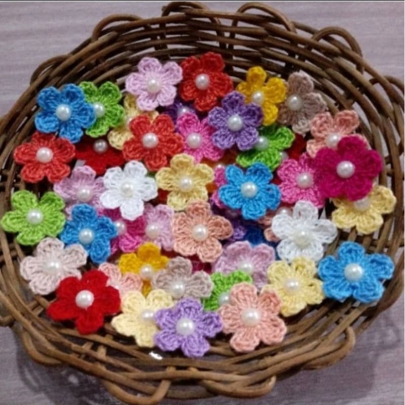 50 Florzinha para aplicação com meia pérola