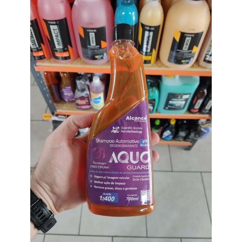 Aquo Guard Shampoo Automotivo Desengraxante - Alcance (700ml)