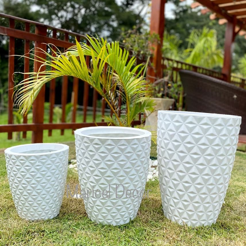 Kit 3 Vasos para plantas P+M+G Diamante Polietileno
