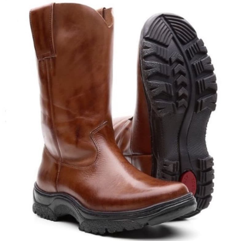 Bota básica de Couro legitimo em Cano Médio Toda lisa Sem Bordado