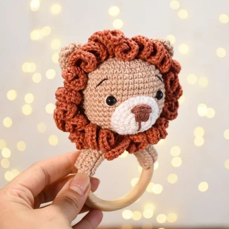 Chocalho Mordedor de Crochê Safari Bebê Menino Menina