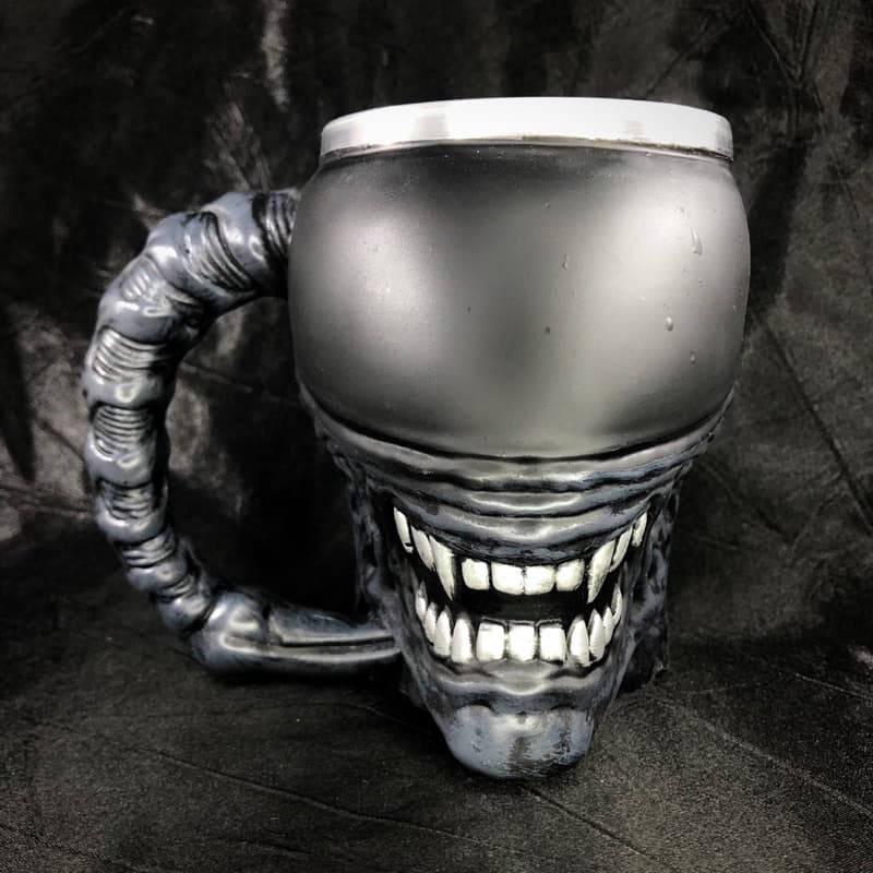 Caneca/Copo Alien Xenomorfo - Alien vs Predador Resina