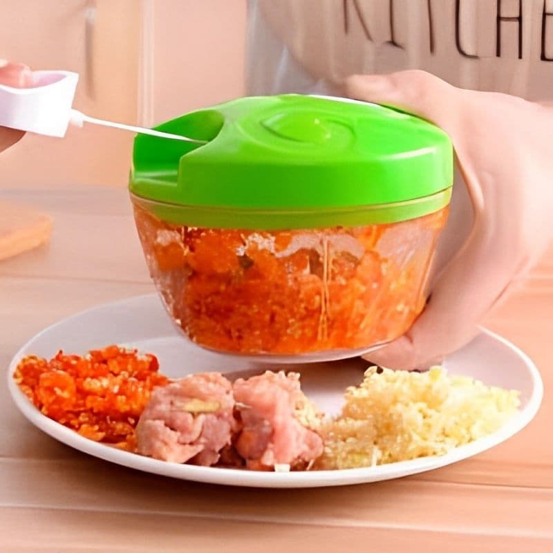 Processador e Triturador de Alimentos Manual 500ml / Corta Pica Facilita Na Cozinha Com 3 Lâminas Inox