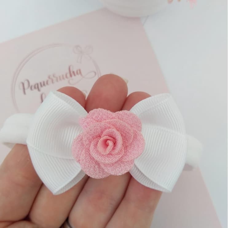 Laço  bebê com florzinha