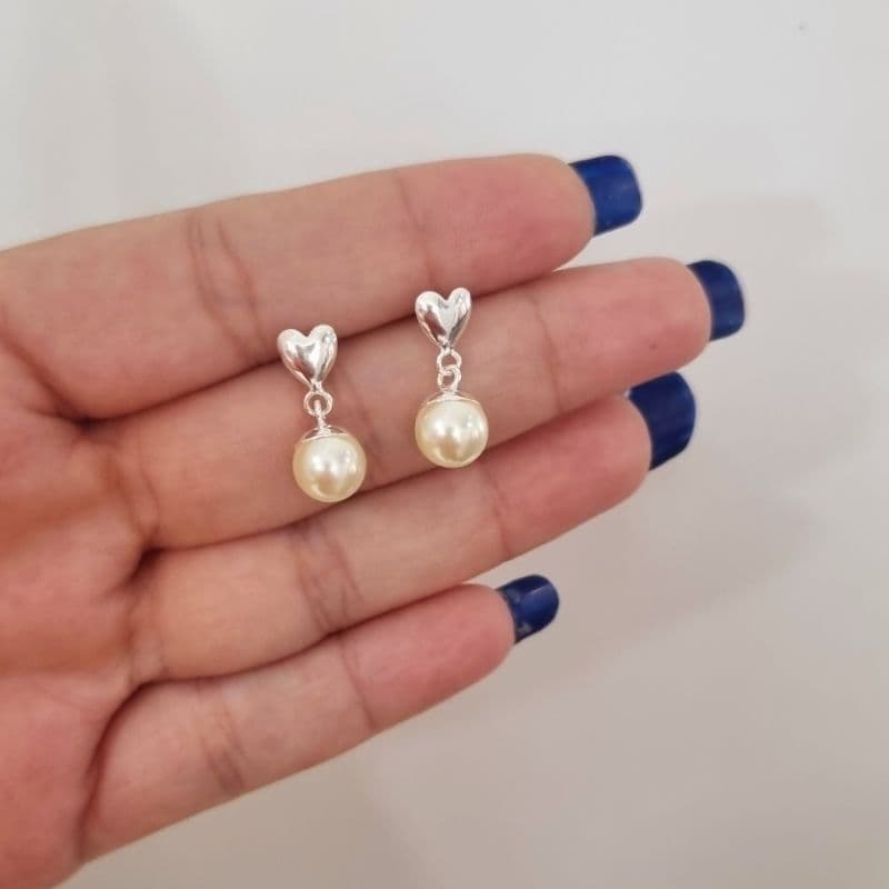 Brinco Feminino Prata 925 Coração com Pérola Pendente Delicado Elegante