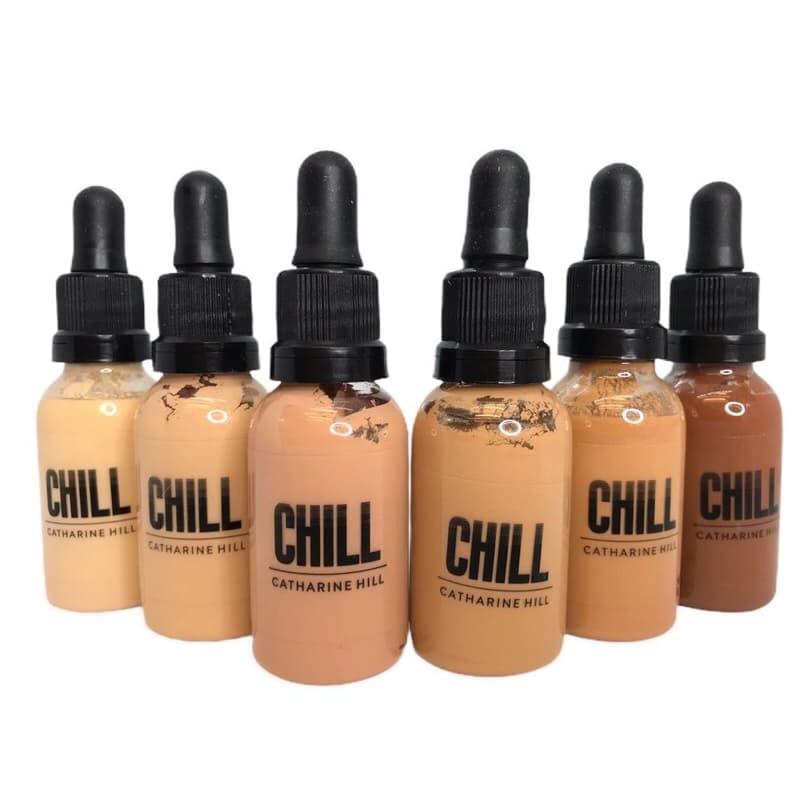 Base Líquida Média Cobertura - Catharine Hill -  BASE CHILL - (Sujeito a embalagem diferente)