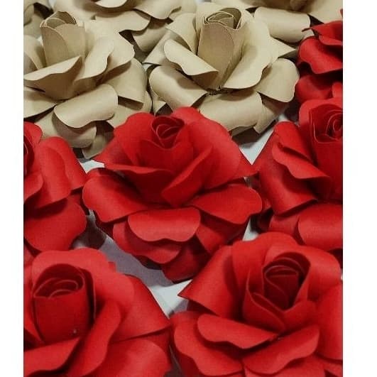 Flor de Papel Rosa Atacado modelo rosa (kit com 10 Rosas atacado) Valores atacado para Revenda. Lojas e Confeitarias