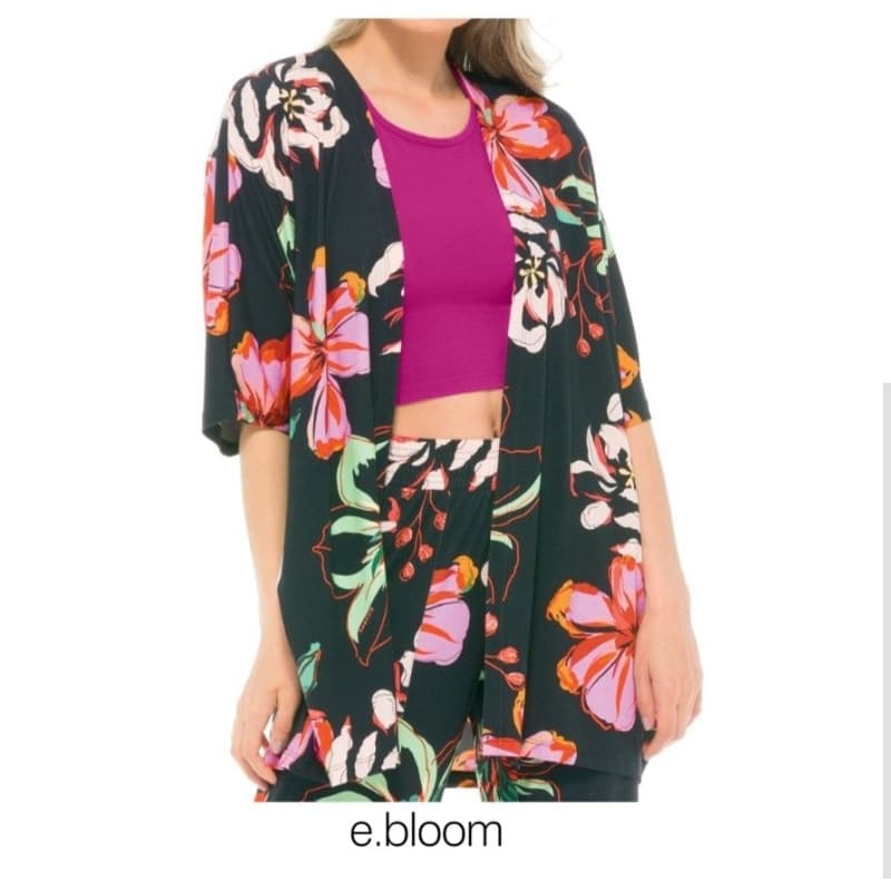 Conjunto Dicorpo - Calça Pantalona + Kimono - Estampa Bloom