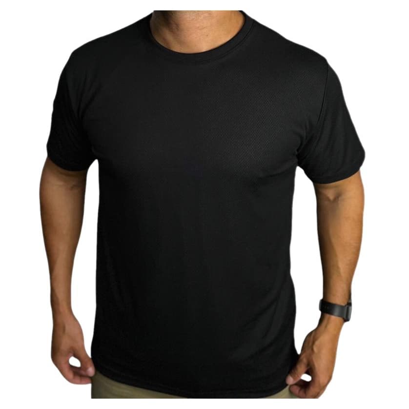 Camiseta LISA masculina básica - Uso casual e esportivo.