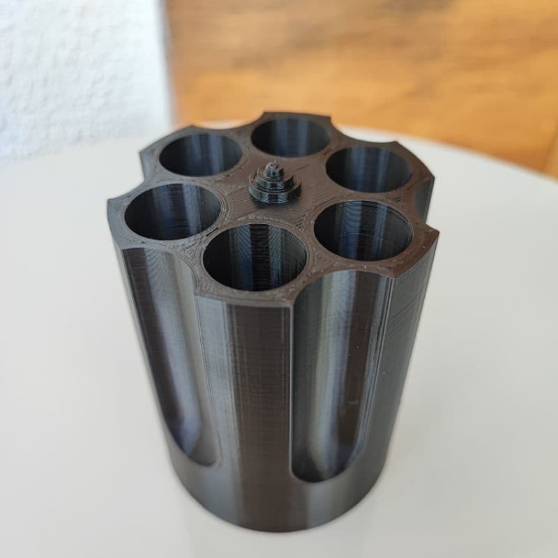 Porta canetas tambor revólver - Impressão 3D