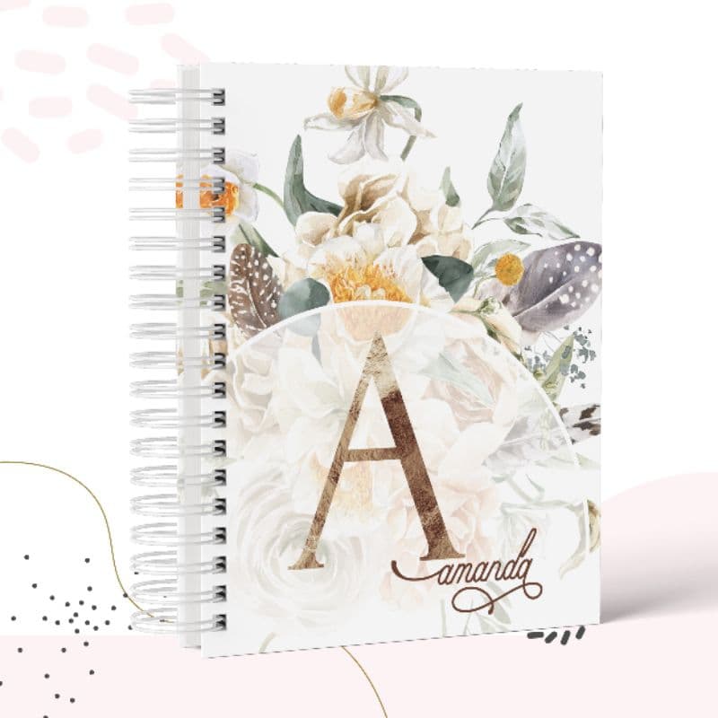 Caderno A5 Floral personalizado com inicial e nome VÁRIAS  CAPAS
