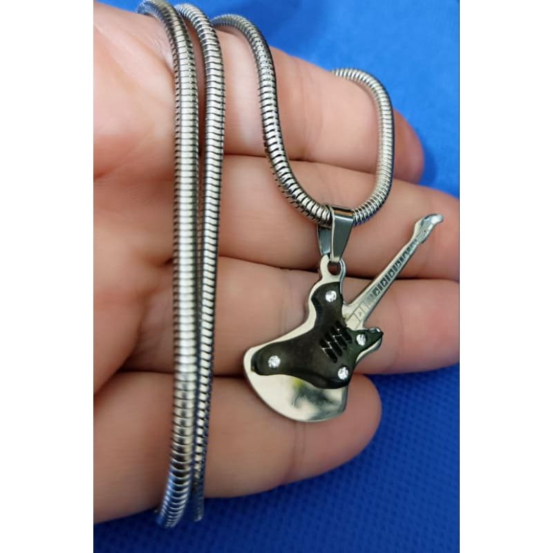 Corrente com Pingente em Aço Inox Guitarra Contra baixo
