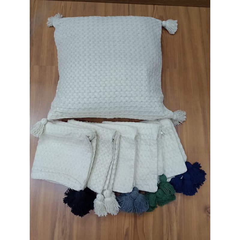 Capa de Almofada Decorativa com Franjas PomPom, Bordada Artesanal com Zíper 45x45cm Estilo Boho Chic Luxuoso Minimalista