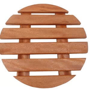 Base com quatro rodinhas para vaso de plantas e botijao de gas Apoio e base para botijao de gas e plantas feito em madeira maciça