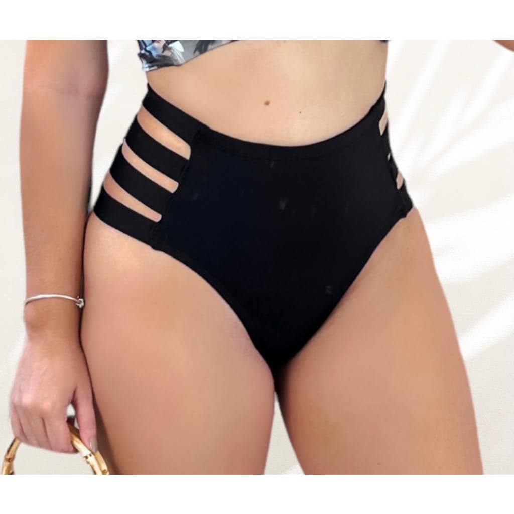 Calcinha de tiras tradicional forrada biquini piscina praia