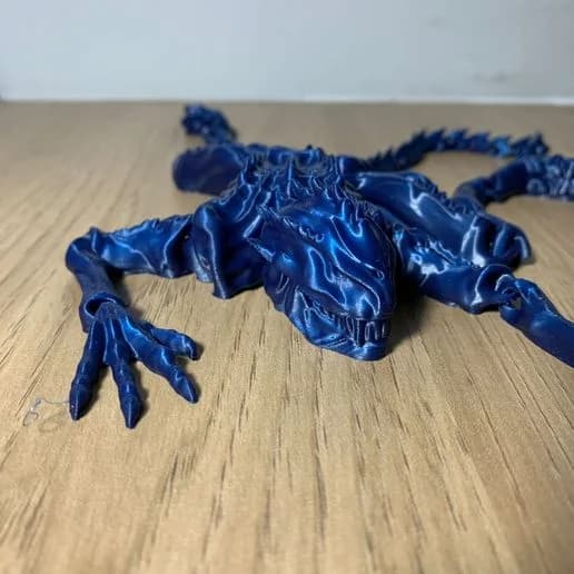 Alien Xenomorfo Articulado 3D Multicores Colecionável Decorativo Geek