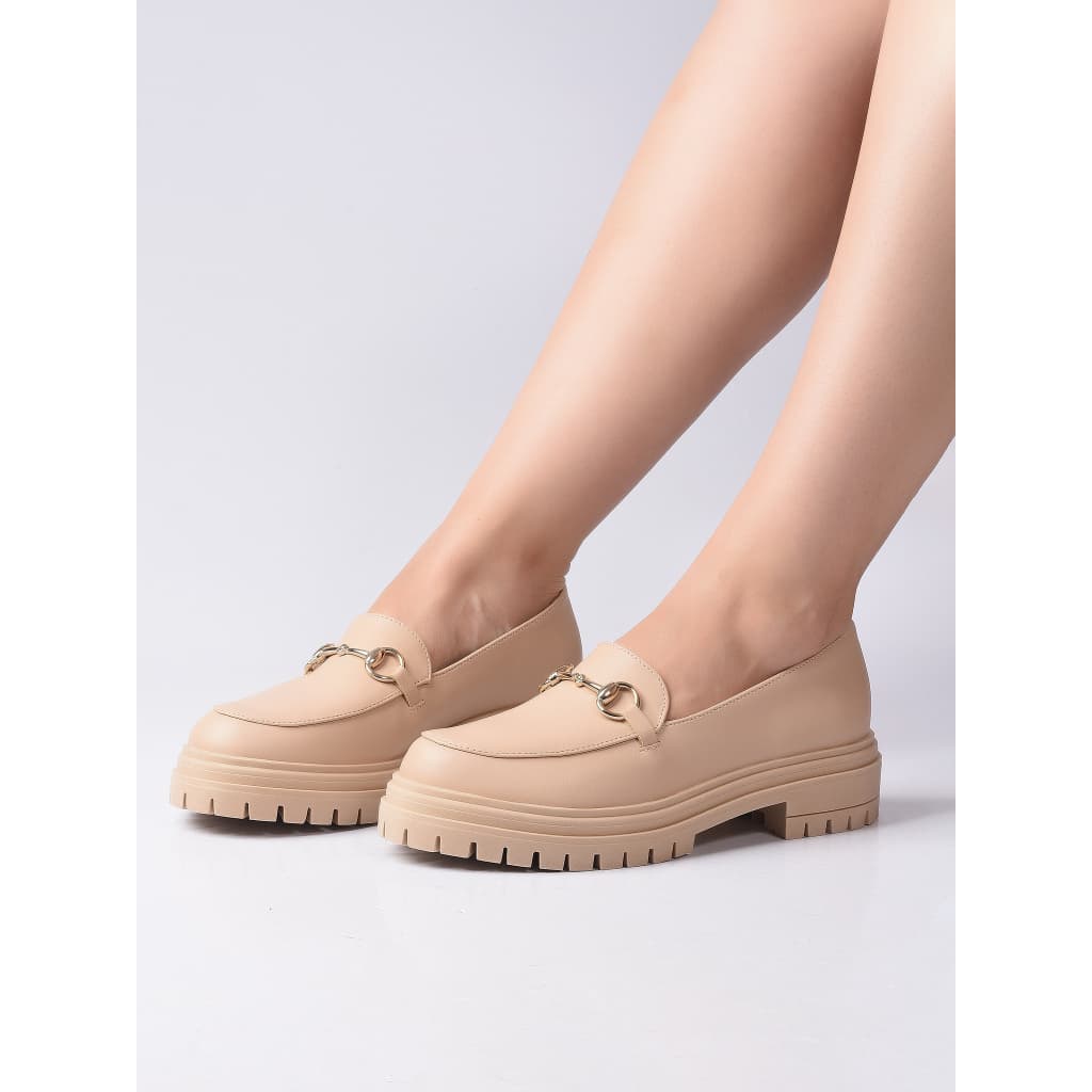Loafer Feminino Nude Dourado Solado Tratorado Mocassim