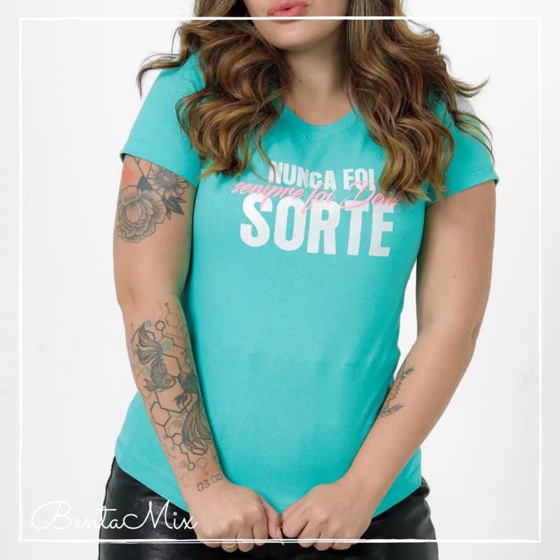 TSHIRT “ Nunca foi sorte sempre foi Deus Glitter “ Camiseta feminina básica modinha tumbrl blogueira frase motivacional cristã católica evangélica bíblica