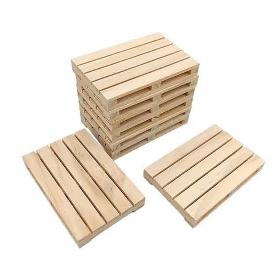 Kit C/6 mini pallete de madeira pinus 11cm
