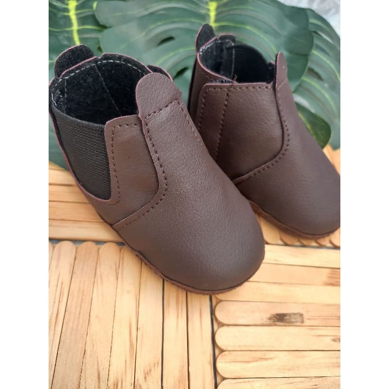 Bota botinha botina marrom menino e menina bebê bebe sapatinho sapato calçado infantil jeca