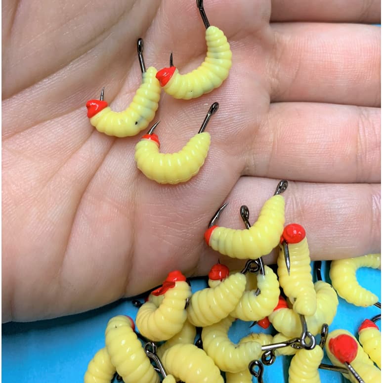 KIT COM ISCAS ARTIFICIAL BICHO DA LARANJA + ANZOL PARA TILÁPIA  PARA PESCA