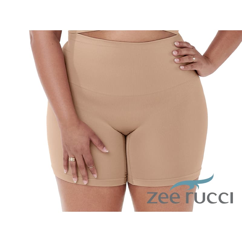 Bermuda Modeladora Sem Costura Plus Size