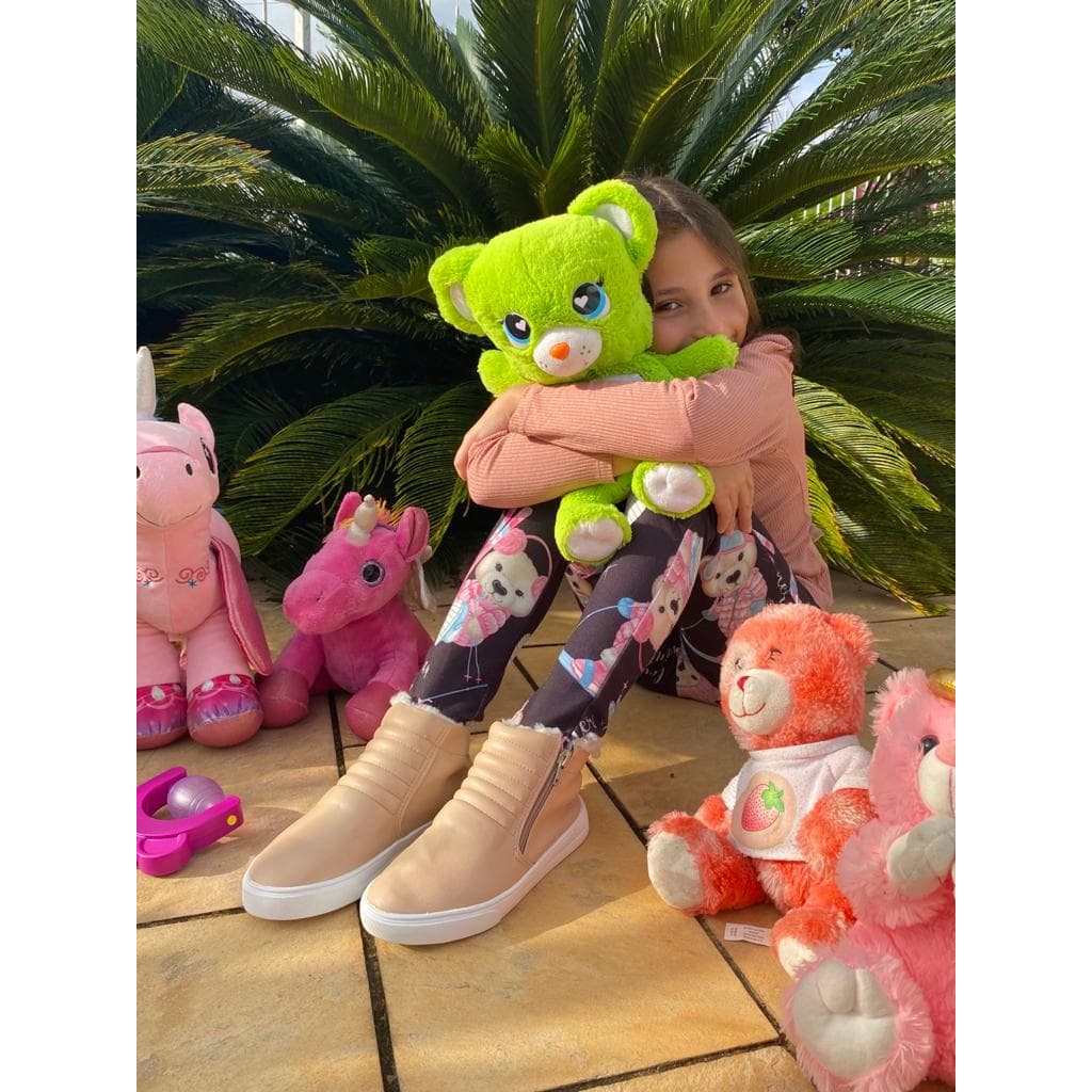 Tênis bota com pelos botinha peluciada Infantil envio imediato Nude