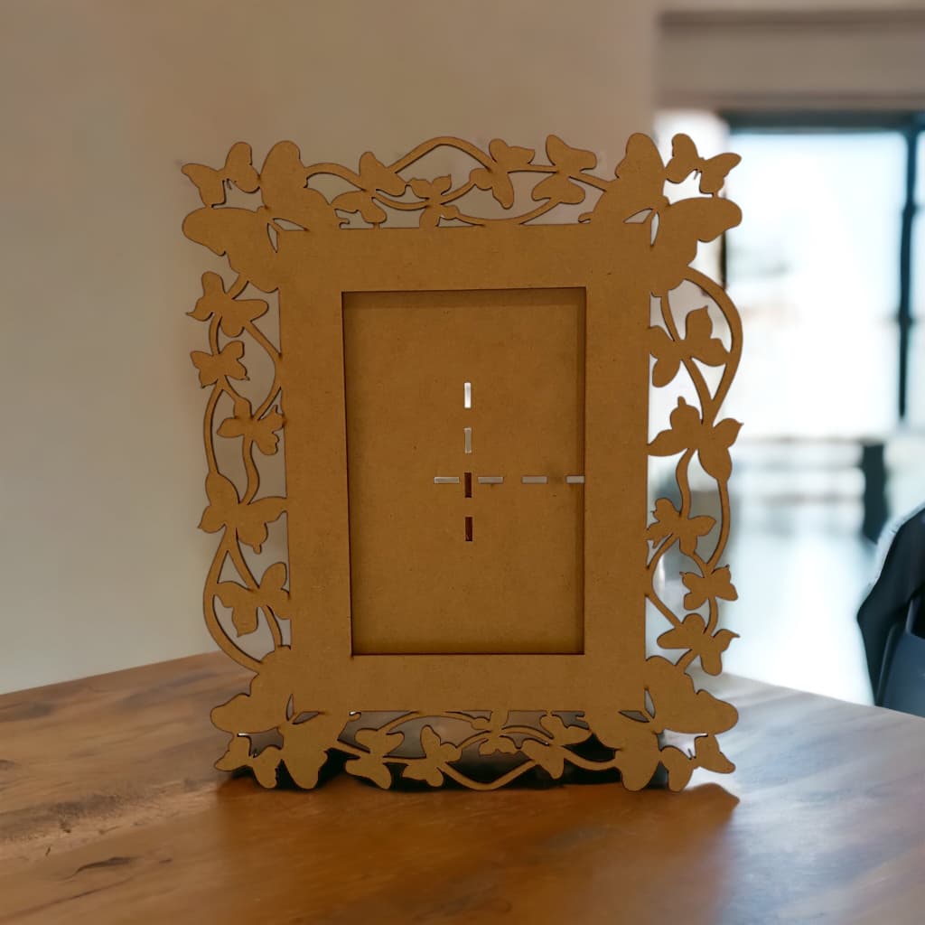 1 Porta Retrato 10cmx15cm Em Mdf Cru Borboletas