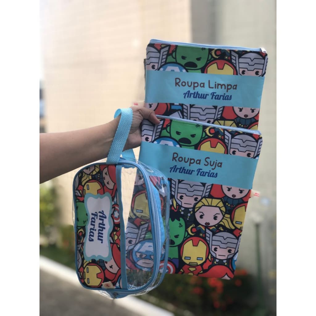 Kit Saquinhos Organizador Roupa Suja Limpa e Necessaire Personalizados com Nome Vingadores Avengers