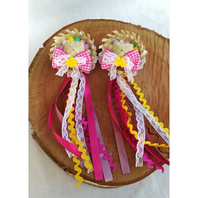 par de laços de cabelo chapeuzinho junino são João fitinhas, presilha ou xuxinha