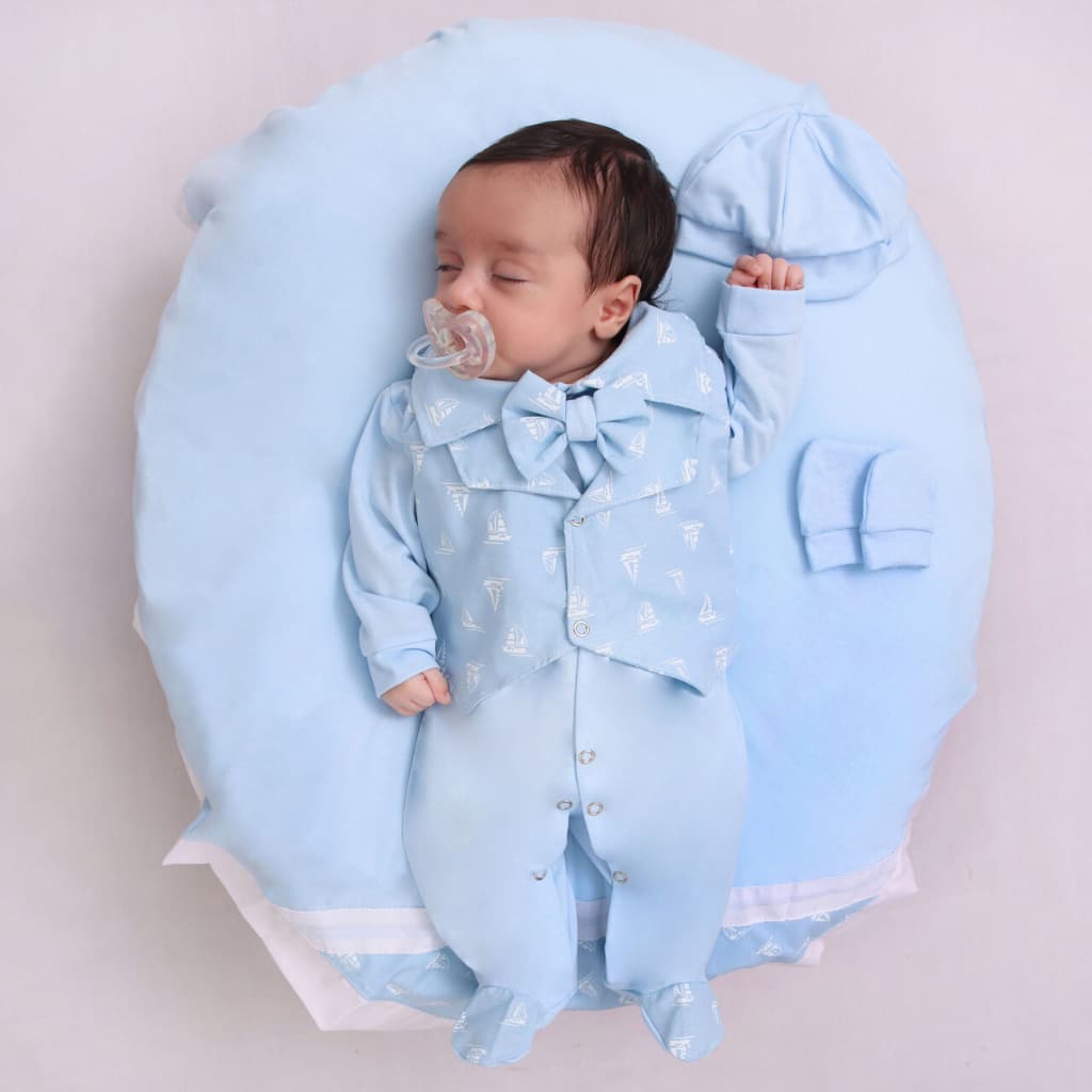 Saída de Maternidade Bebe Menino Barquinho 05 Peças Roupa de Bebe