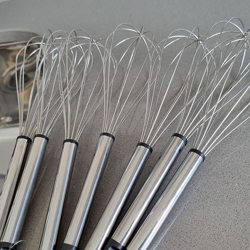 1 Batedor de Ovos Fuet Inox 24cm