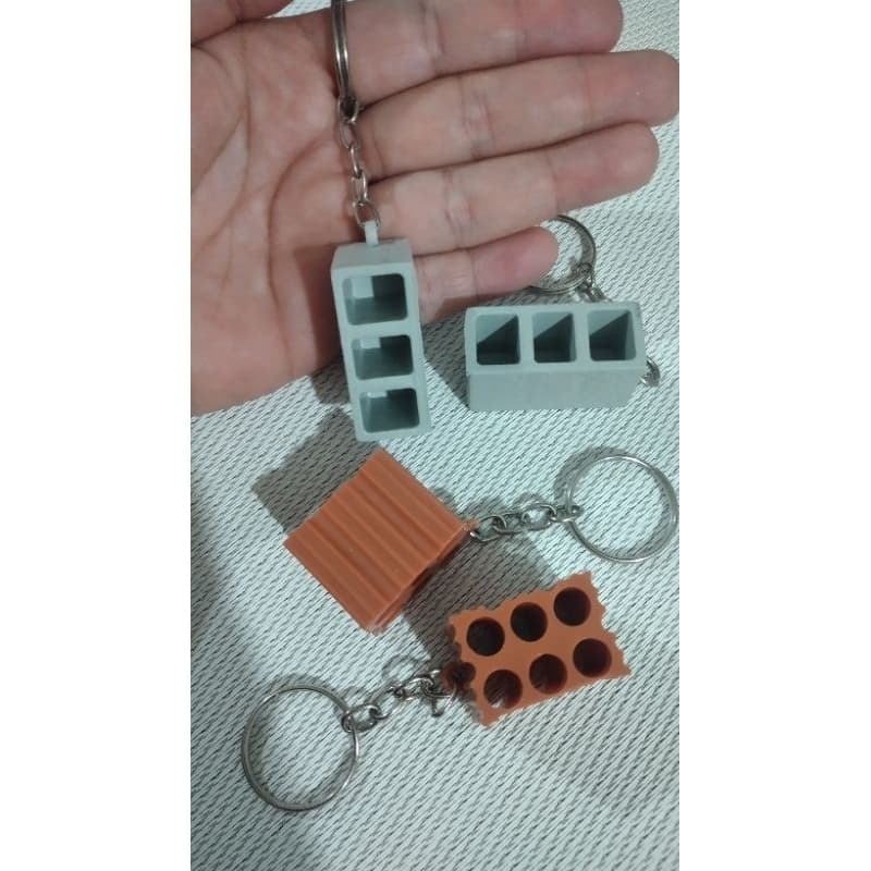 Chaveiros Tijolos e  blocos Construção Civil