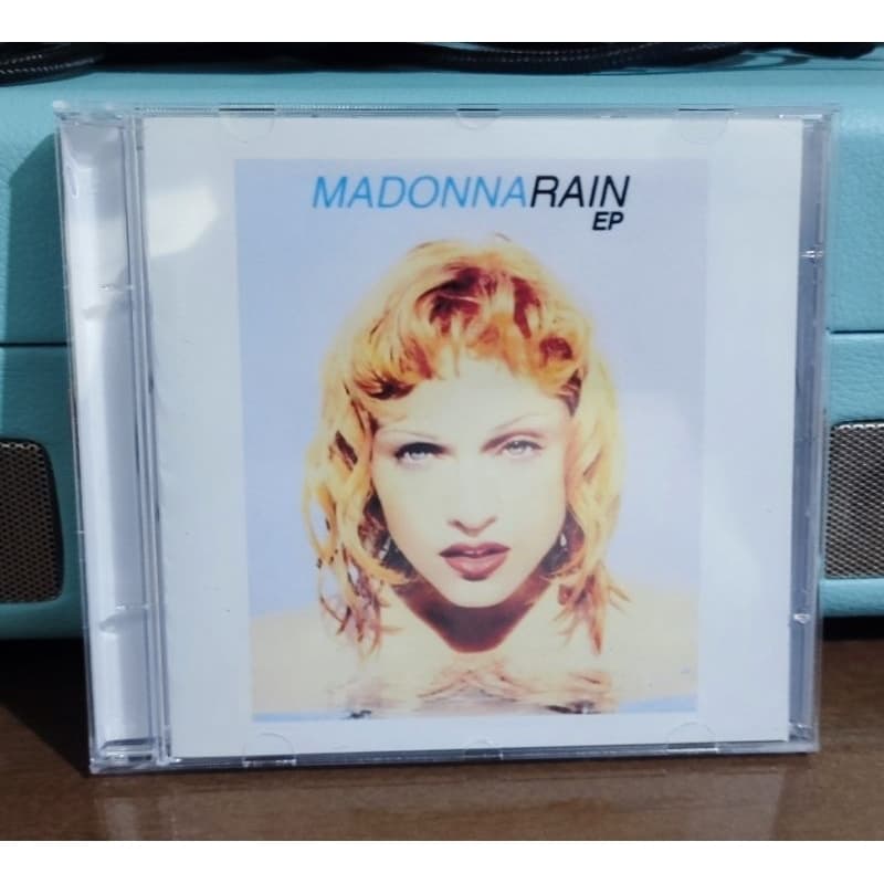 CD: Madonna - Rain