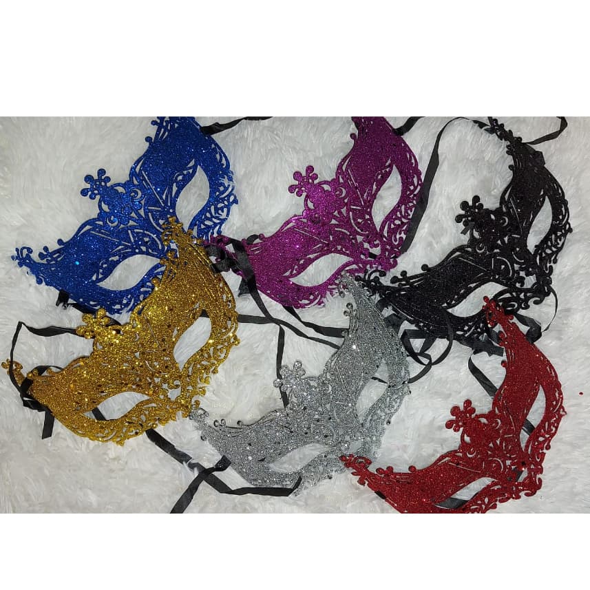 MÁSCARA SUPER LUXO COM GLITTER KIT 2 UNIDADES