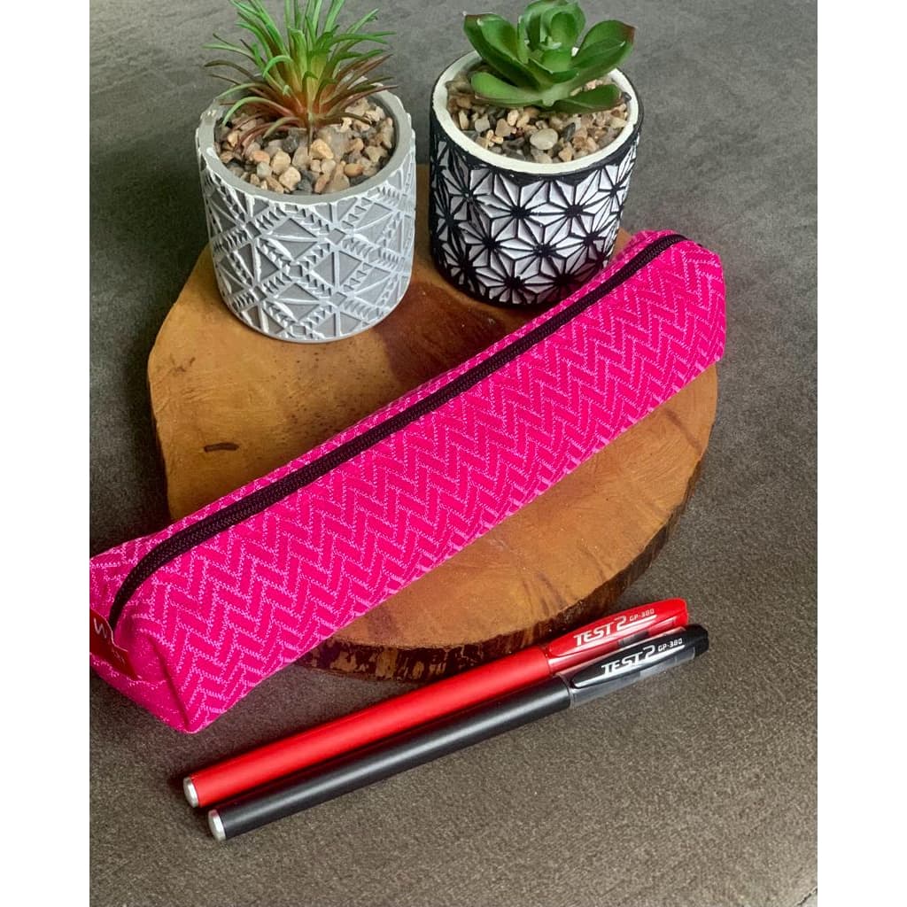 Estojo Escolar 21cm Simples Neon Color