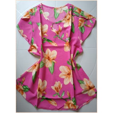 blusa social evangélica floral fundo rosa choque