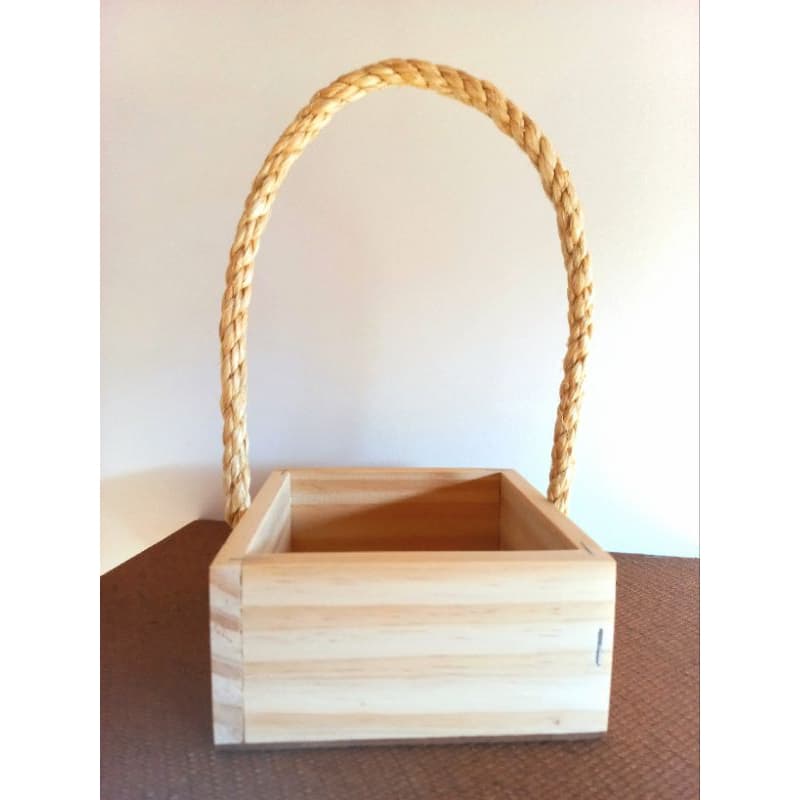 Cesta de Madeira Pinus Quadrada Fundo 13cm