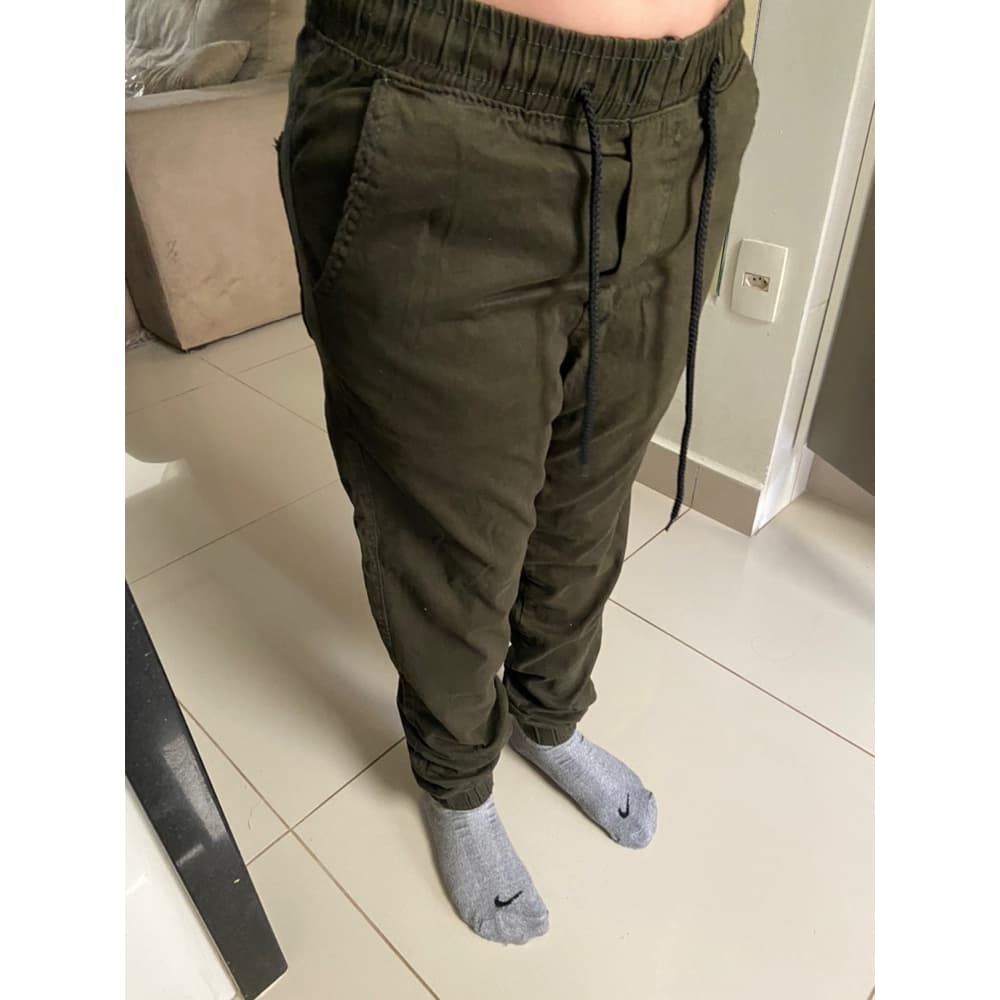 calça juvenil jogger verde militar sarja envio imediato