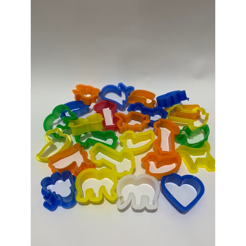 Kit Molde Para Massinha de Modelar com 25 Uniddes - Brinquedo Cortador de Massa de Modelar