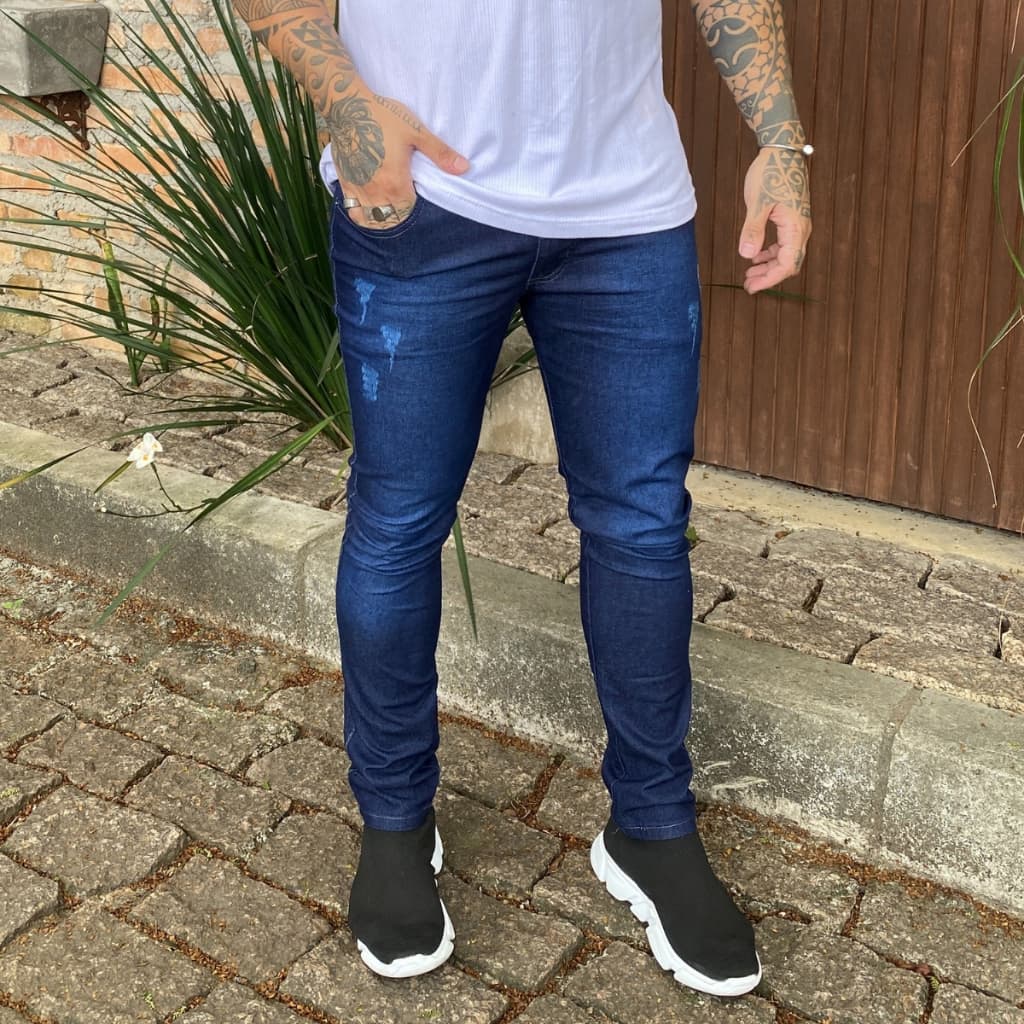 Calça Jeans Escura com Puídos Laterais Macia com Elastano