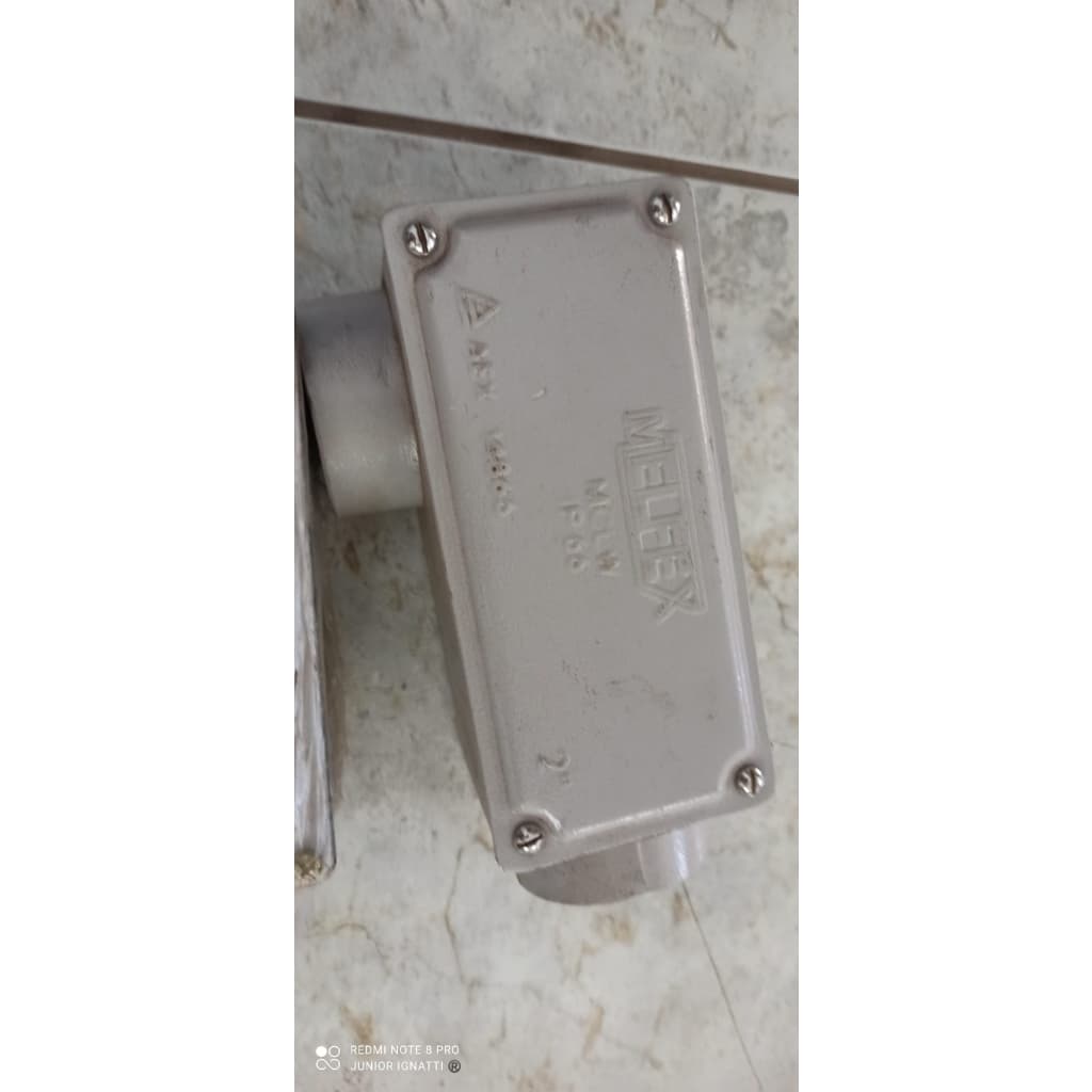 condulet L aluminio 2"