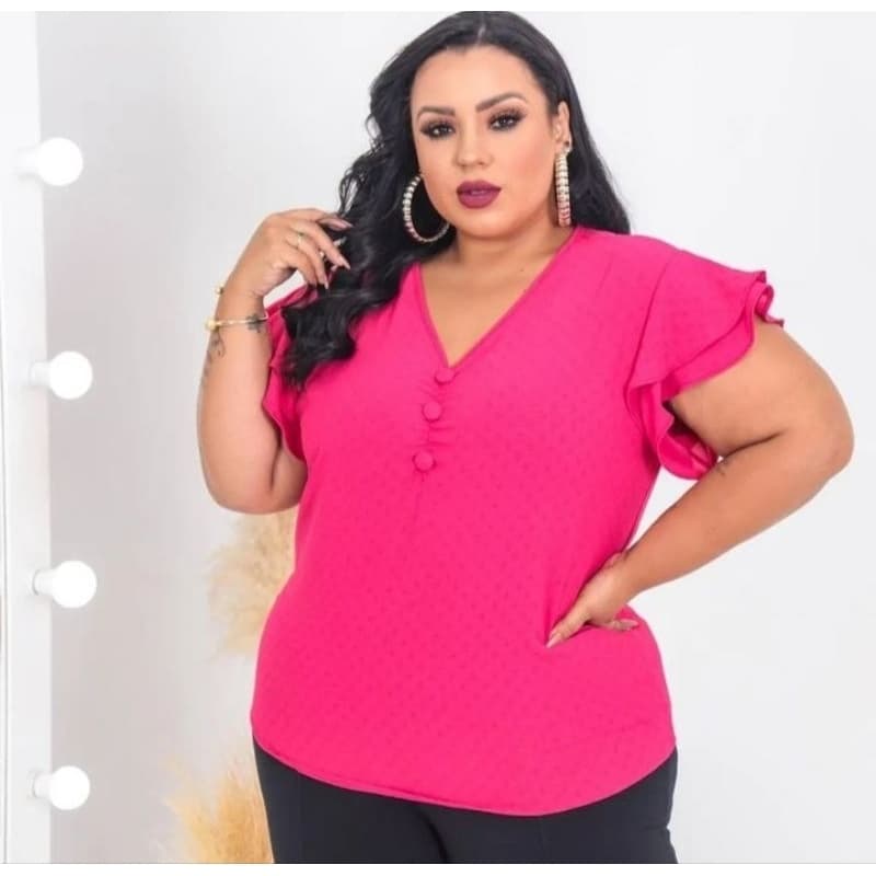 blusa com botão plussize