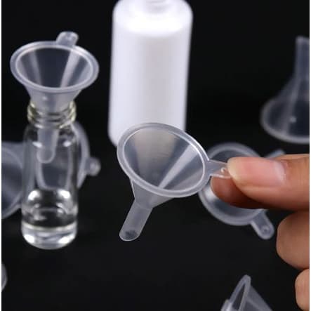 Mini Funil de Plástico para Líquidos, Colas e Óleos - 2 unidades