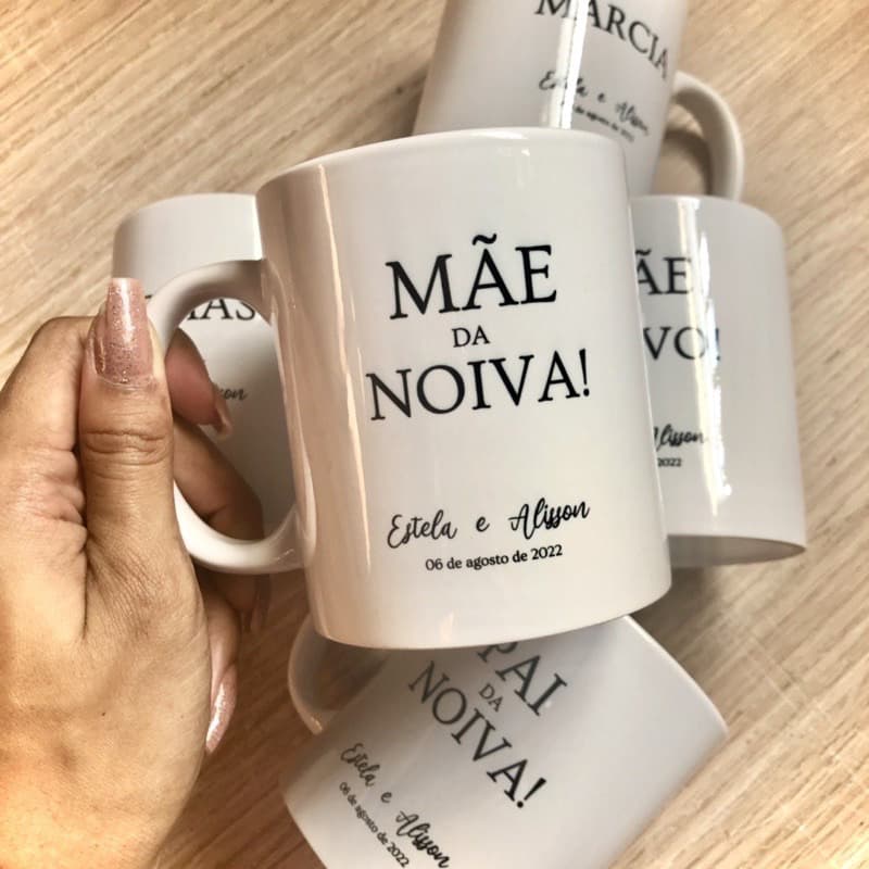 Caneca de Porcelana Personalizada Minimalista para Casamento - Mães, Pais, Madrinha etc