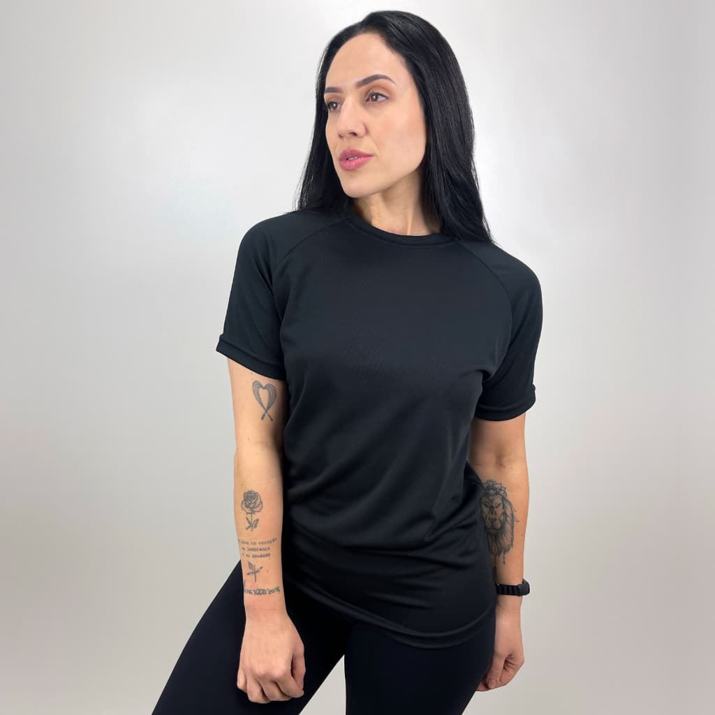 Camiseta Feminina em Dry Básica Lisa Sem Estampa - Bombey