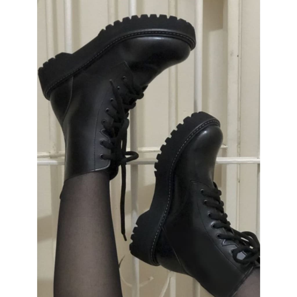 Coturno Feminino Preto Tratorado Tendencia Das Blogueiras Inverno Bota Feminina .