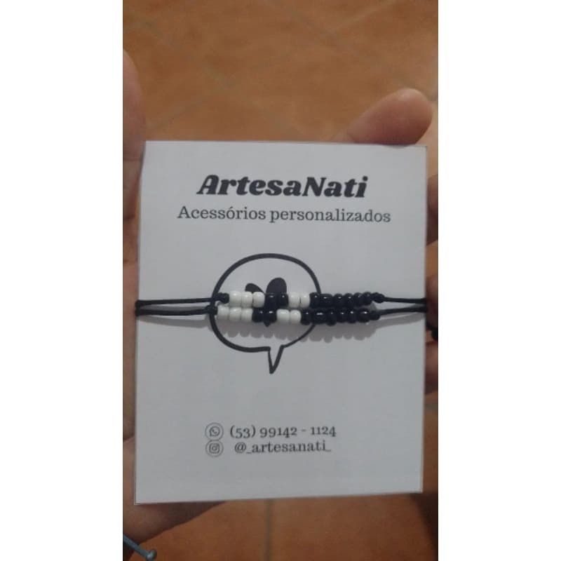Pulseira de miçangas eu te amo em código morse
