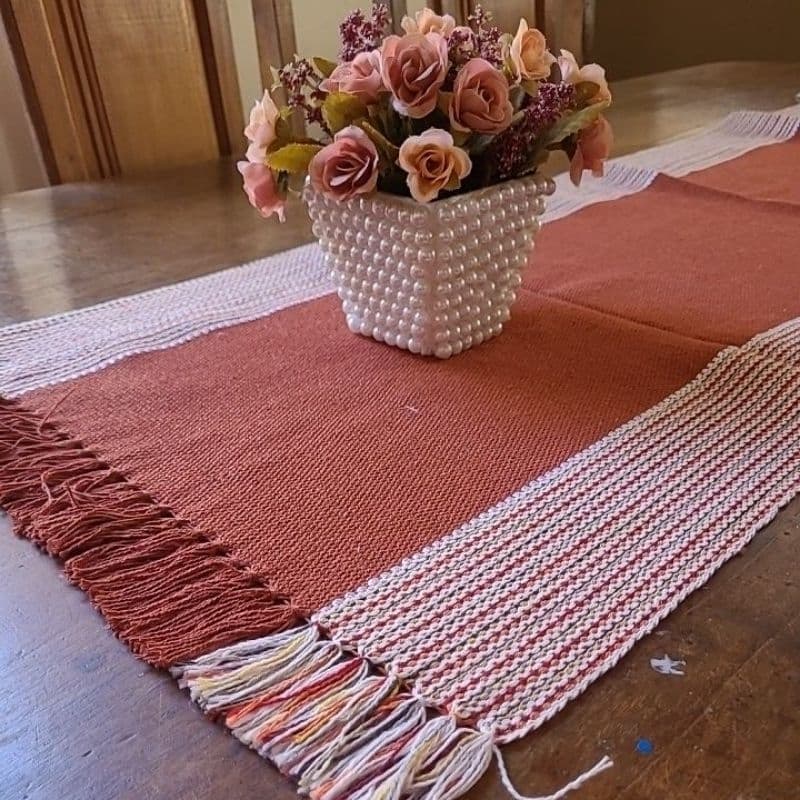 Caminho de mesa 1m artesanal linha