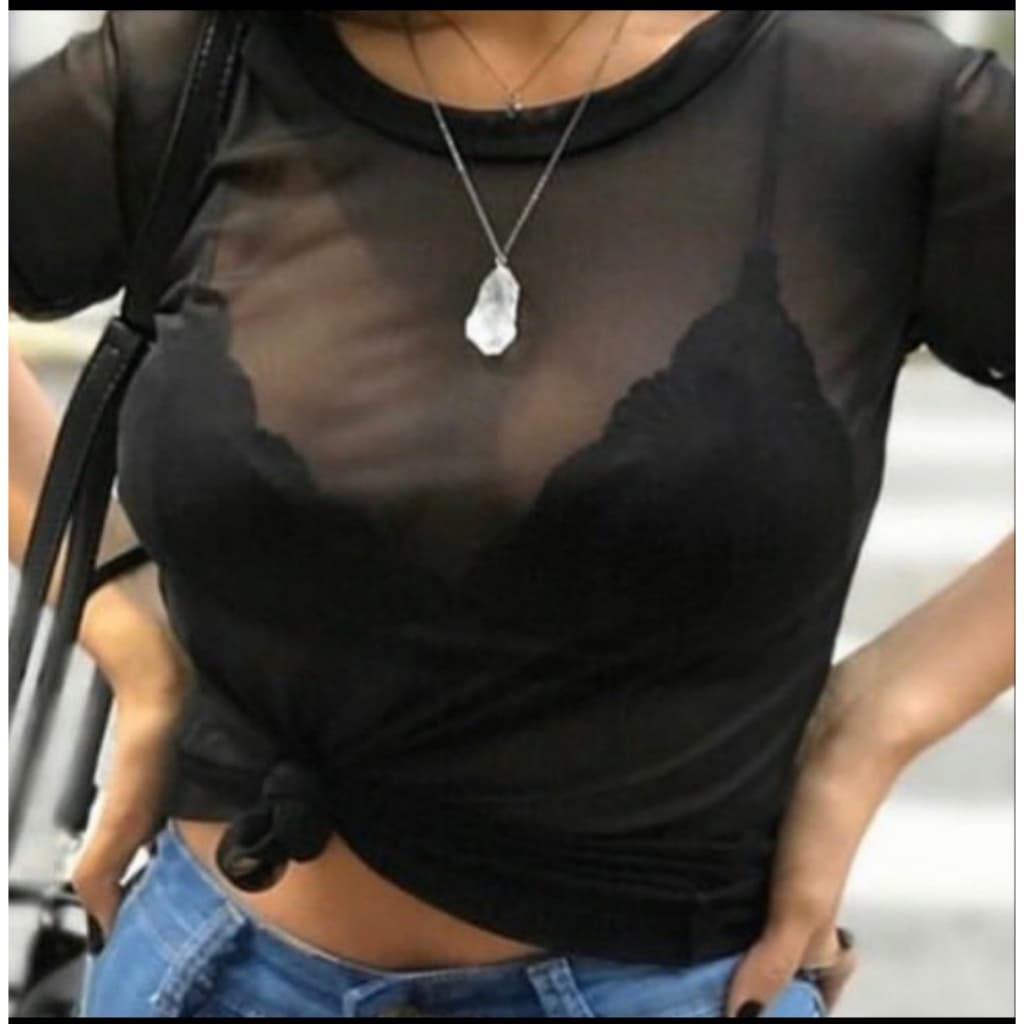 Blusa preta tule transparente feminina manga curta gola rasa t.shirt blusinha tule onça  e preta modinha top